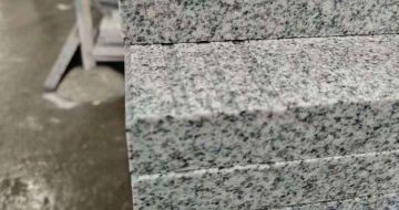 中卫芝麻白楼梯踏步