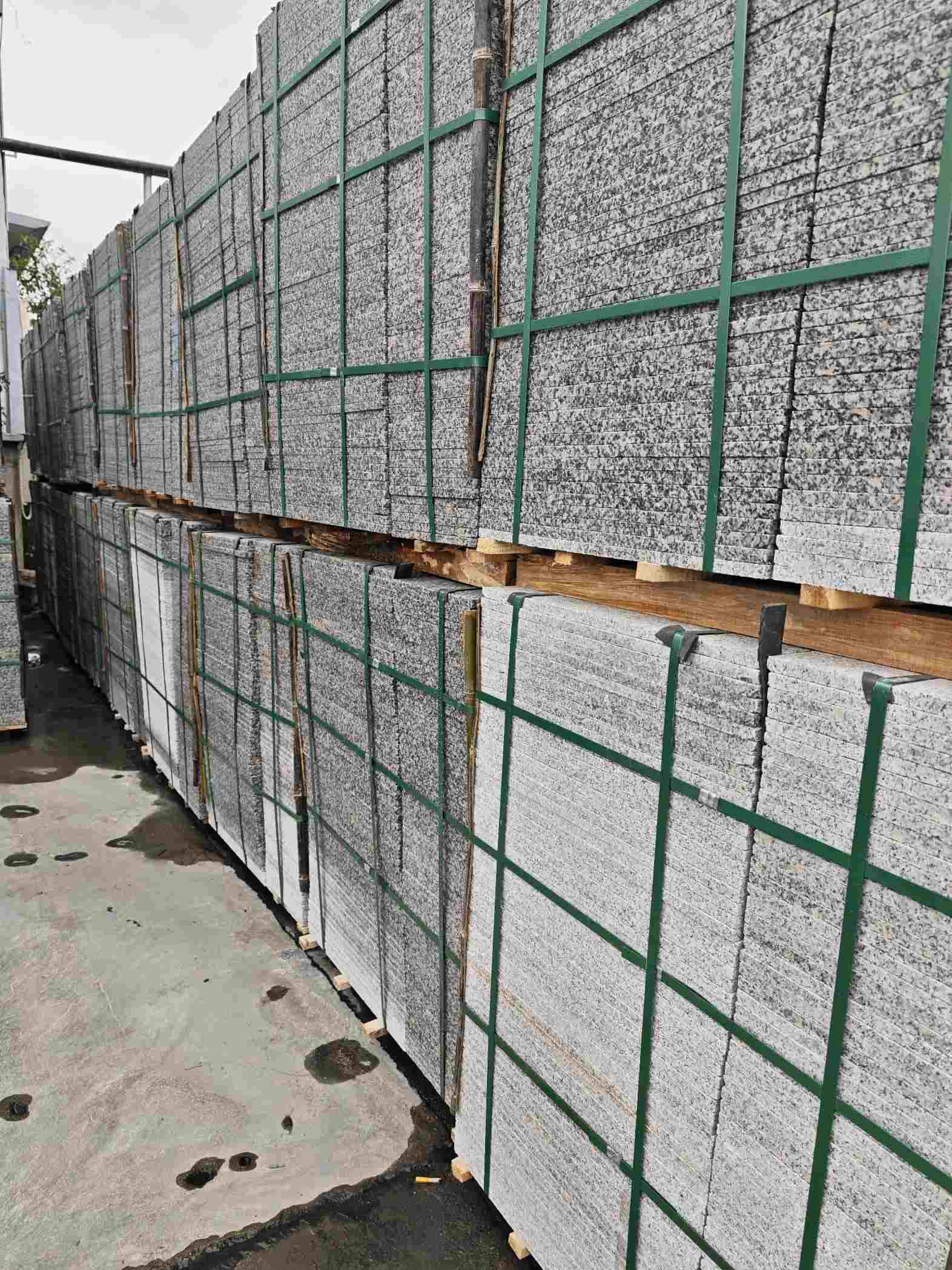 中卫芙蓉白地铺石，石材地铺石