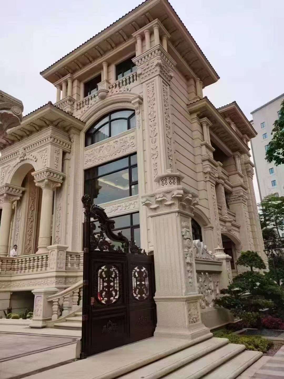 中卫黄金麻别墅外墙异形定制