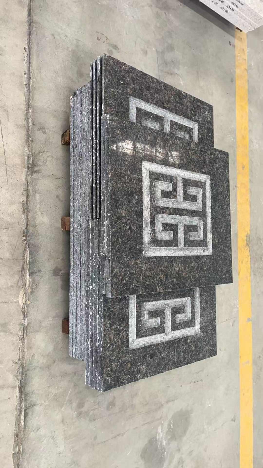 中卫英国棕回纹雕刻版