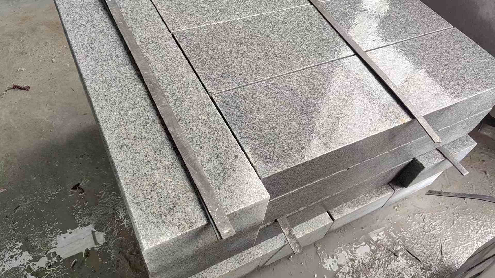 中卫芝麻灰 芝麻白 路牙石 路侧石 马路牙子